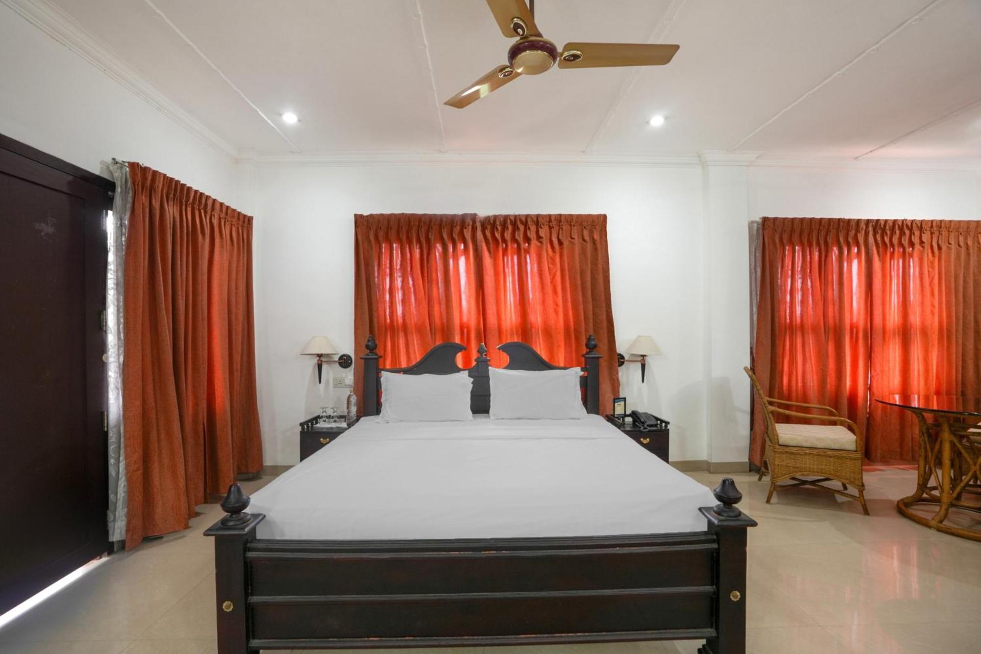Palette Resorts- Tapovan Green County Thattakād 外观 照片