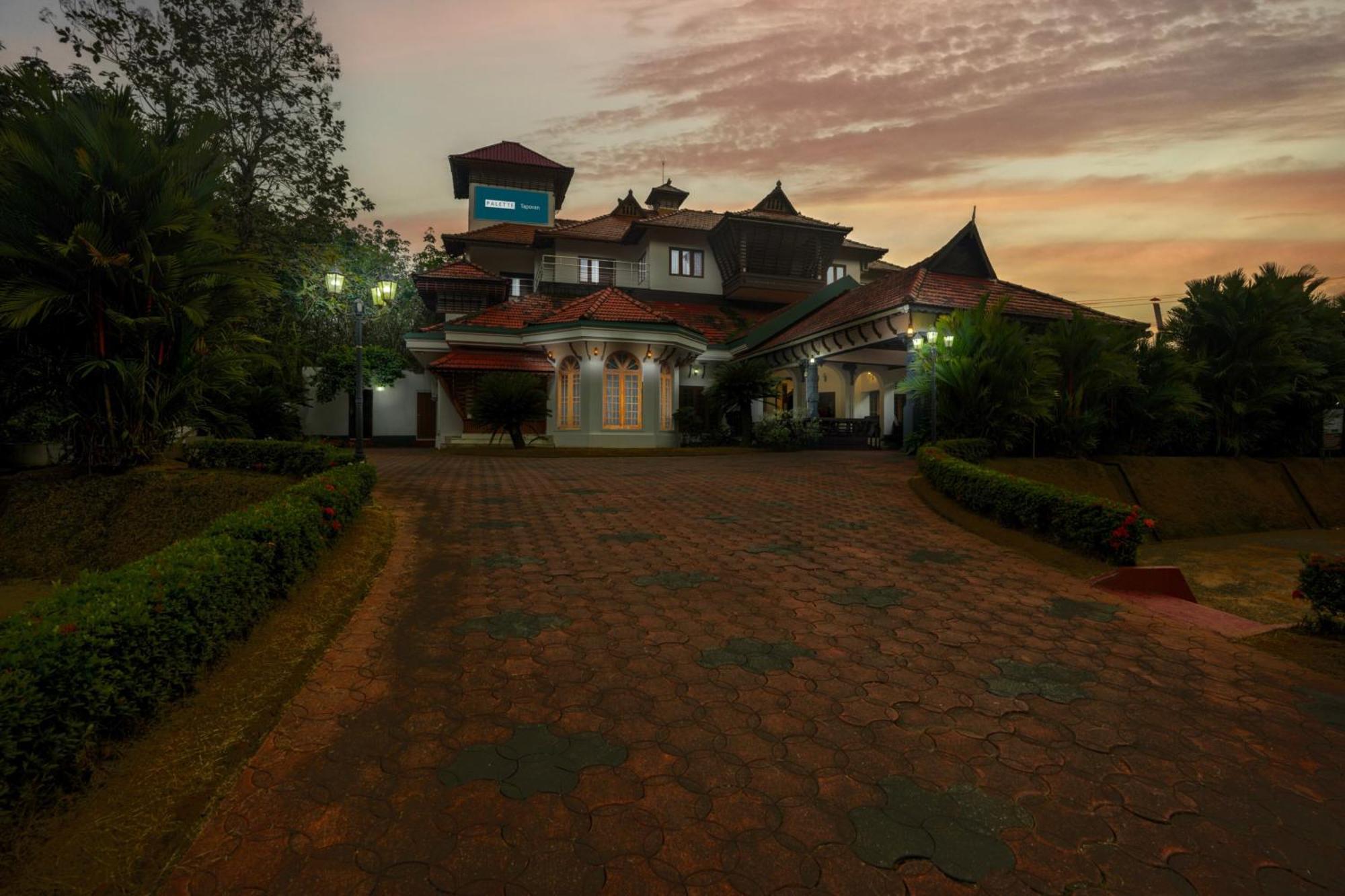 Palette Resorts- Tapovan Green County Thattakād 外观 照片